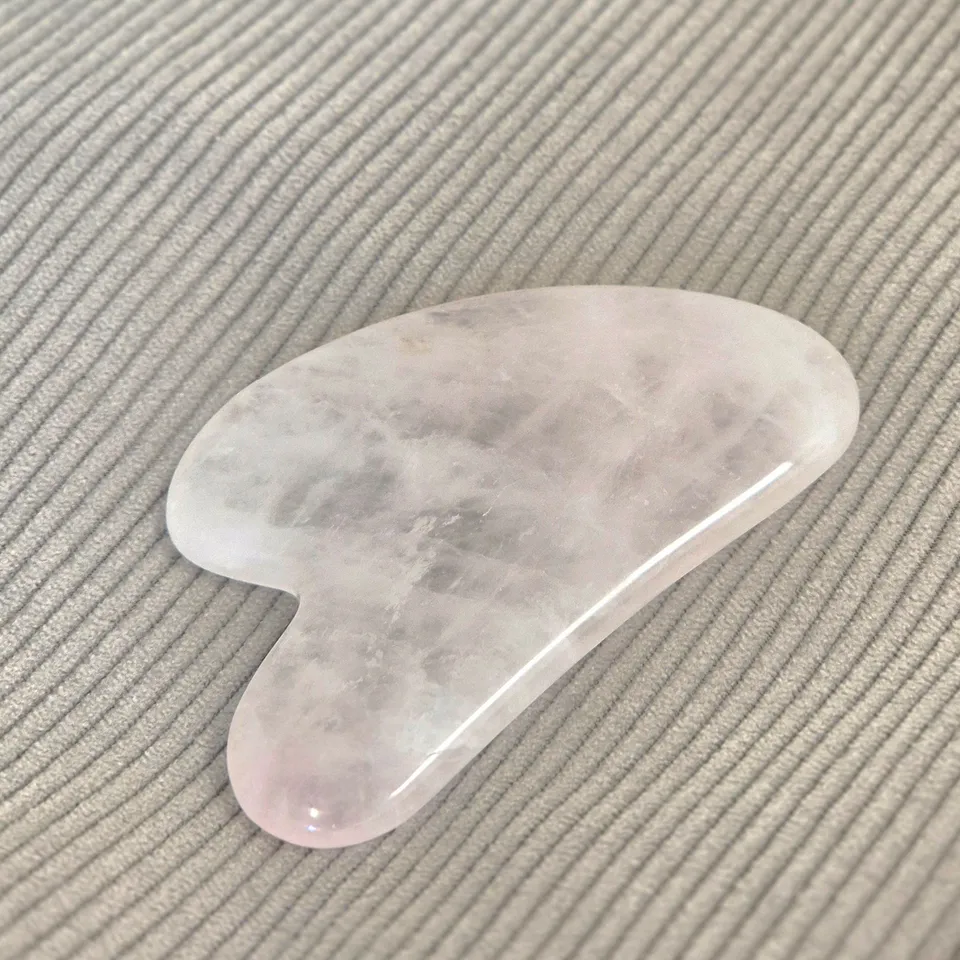 mypads-gua-sha-en-quartz-rose-massage-visage image 1