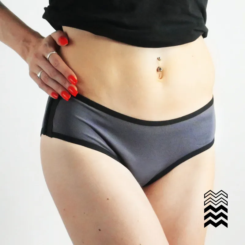 mypads-culotte-menstruelle-avec-agrafes-damia-flux-moyen image 1