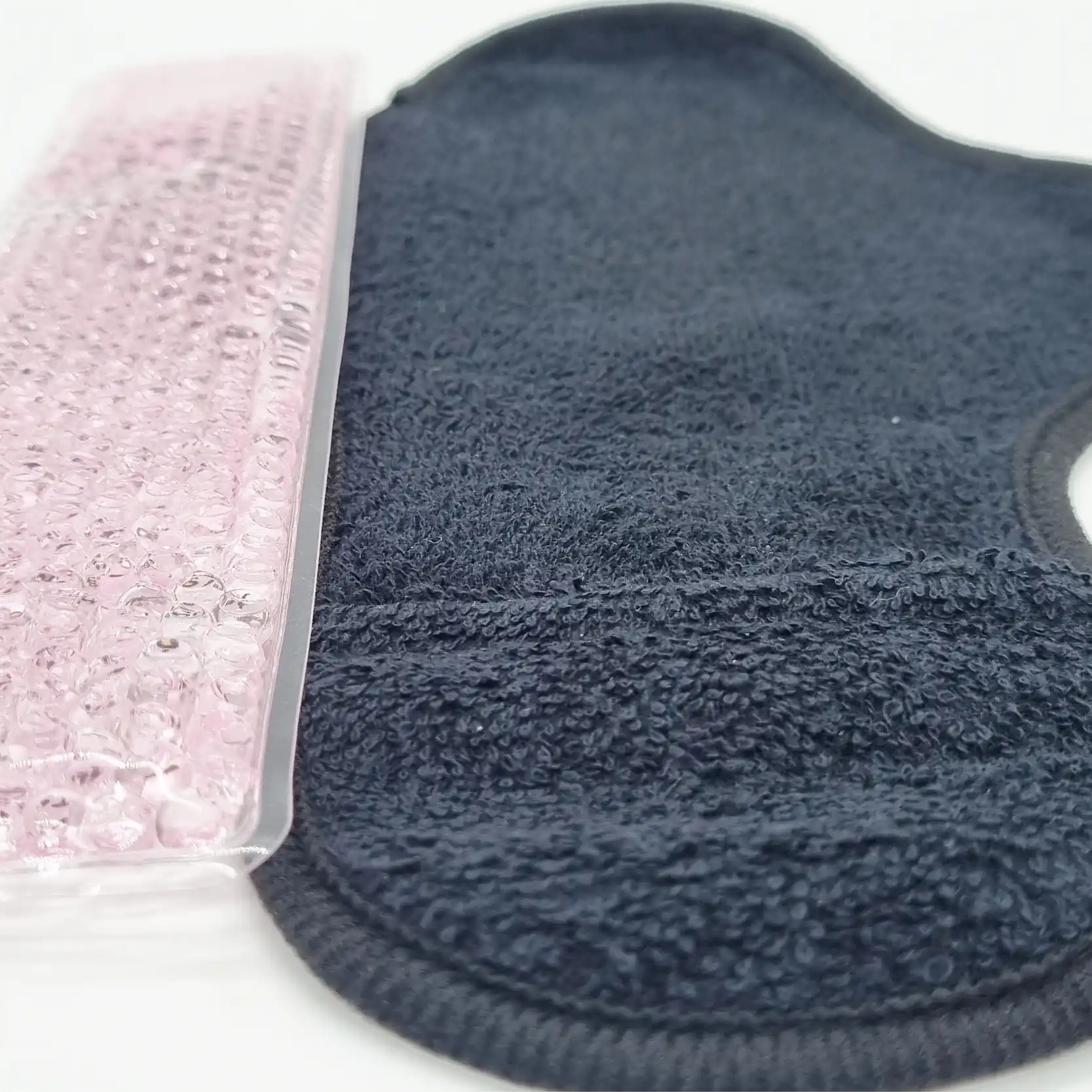 mypads-gamme-l-kit-bain-d-rivatif-2-serviettes-2-pads-gel-pochette-noir image 7